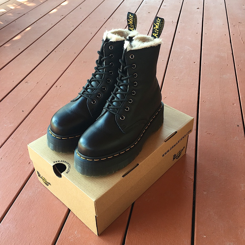 Dr. Martens 8-Eye Fur-Lined Jadon Boots